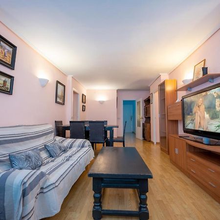 Beautiful Parque Loix 4 Bedroom Apartment Shared Pool, Tennis Court بينايدورم المظهر الخارجي الصورة