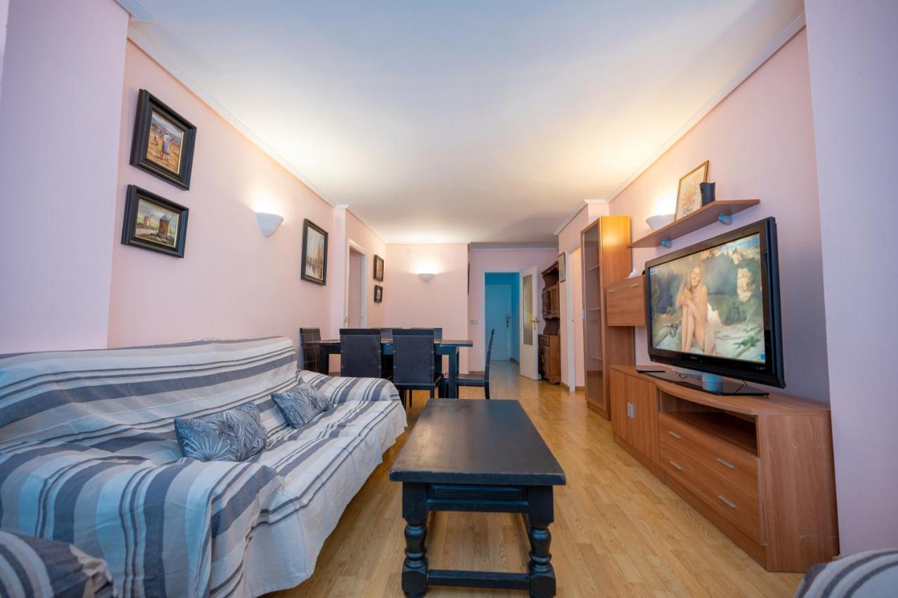 Beautiful Parque Loix 4 Bedroom Apartment Shared Pool, Tennis Court بينايدورم المظهر الخارجي الصورة