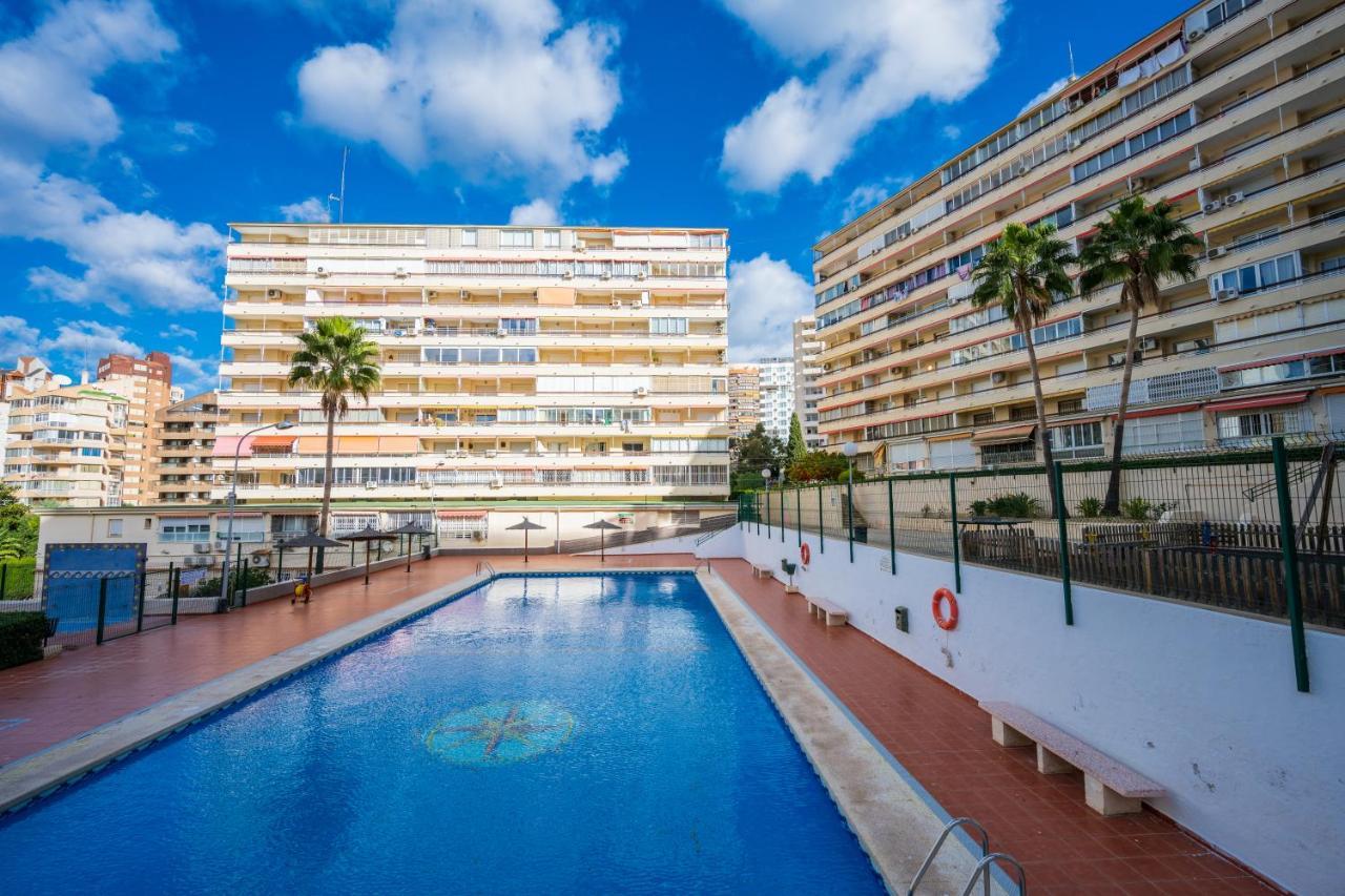 Beautiful Parque Loix 4 Bedroom Apartment Shared Pool, Tennis Court بينايدورم المظهر الخارجي الصورة